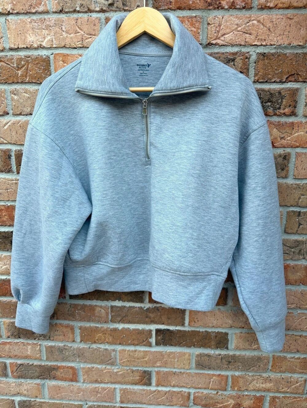 Old Navy Active Bounce Fleece Gray Half Zip Cropped Pullover Size S